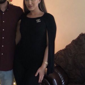 Cape top (without chanel pin)